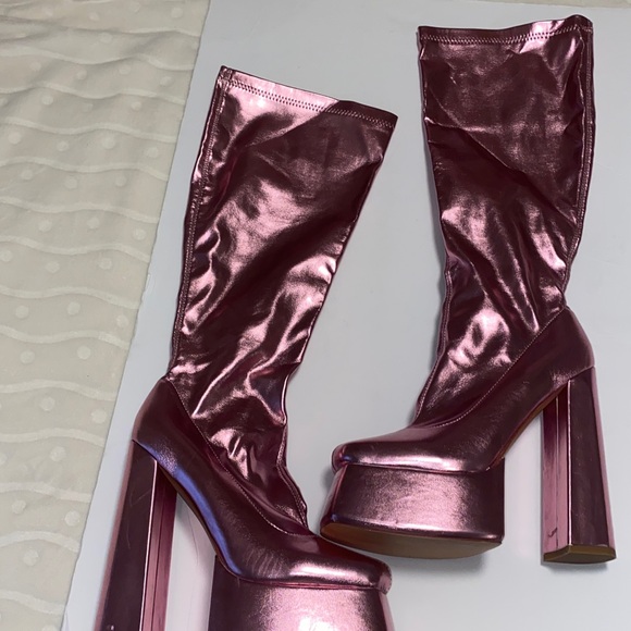 Azalea Wang whiskerPink metallic chunky knee-high boots - Picture 10 of 15